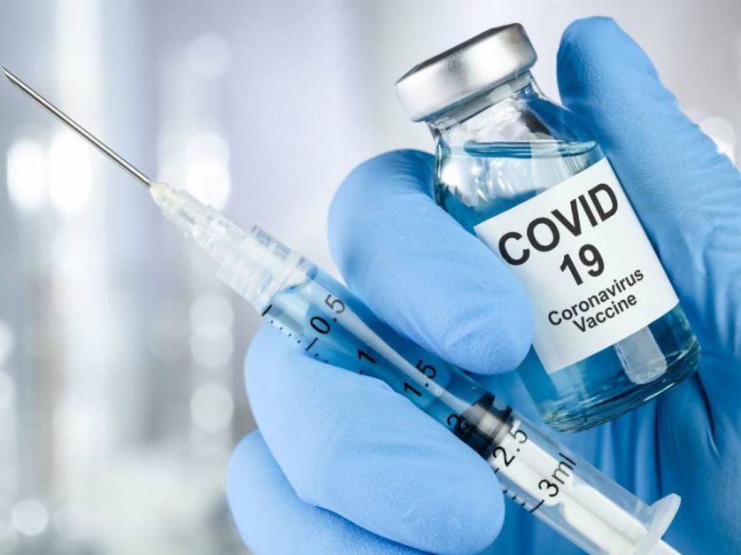 Advierten fallas en el monitoreo de efectos adversos de las vacunas contra el COVID-19
